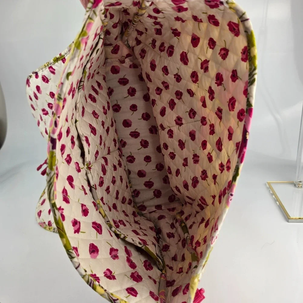 Vera Bradley Make Me Blush Quilted Laptop Messenger Bag‎ Retired 2010 Floral